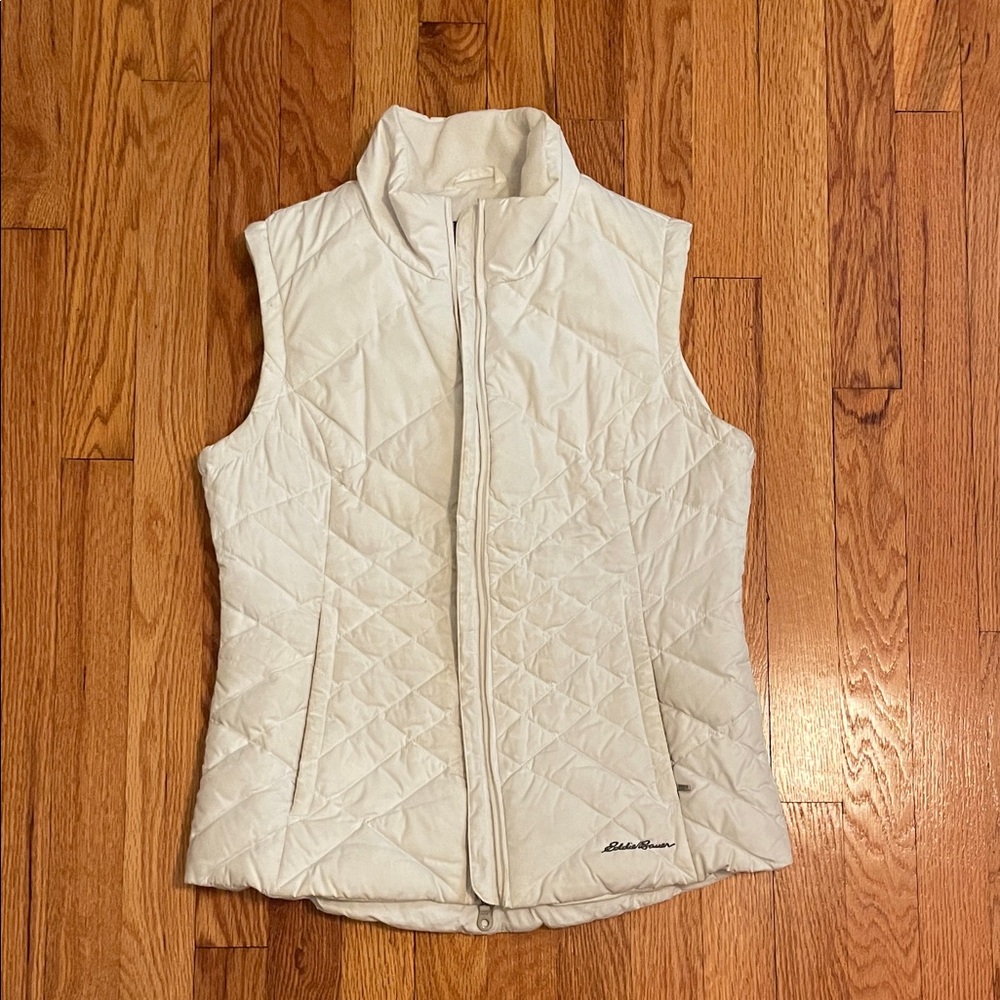 Women's White Quilted Vest